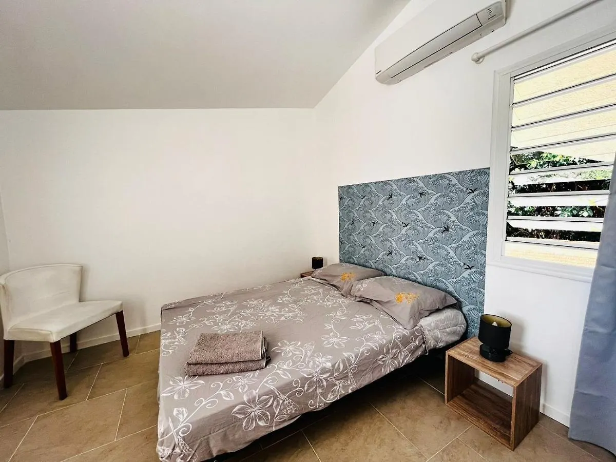 Villa Emilie Bord De Plage Avec Piscine Le Diamant Martinica